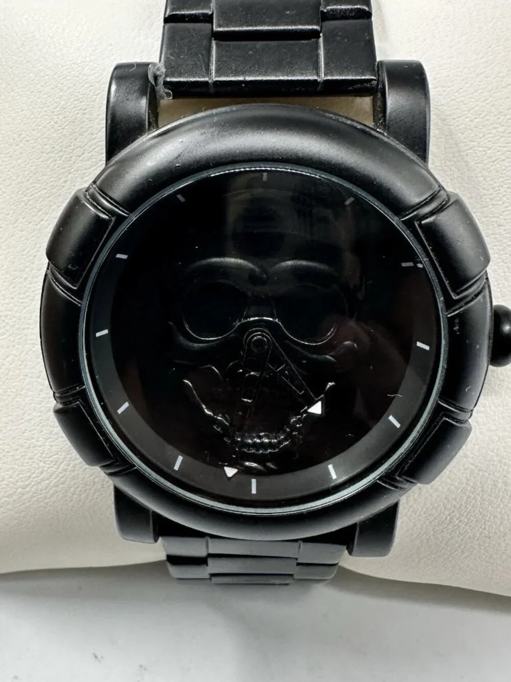 Skmei Skull Dial Watch Men All Black 46MM Round Dial New Battery 8.75 Inch